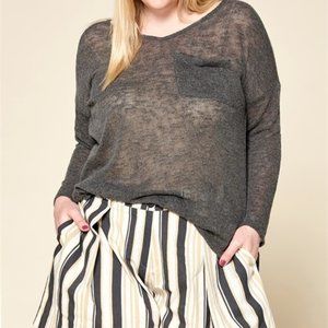 PLUS SIZE CHARCOAL PLUS SIZE V-NECK LONG SLEEVE TOP